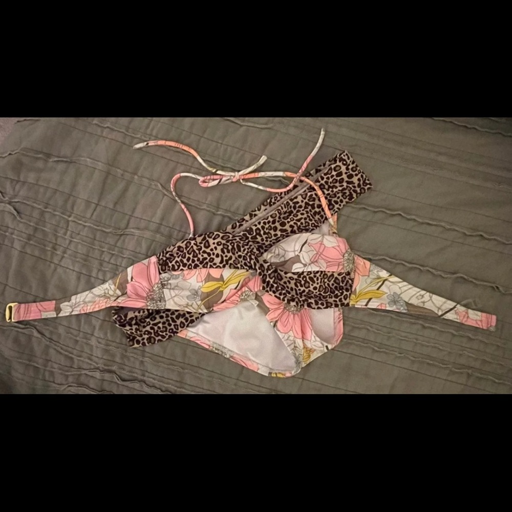 Victoria’s Secret Bikini Swim Set Used